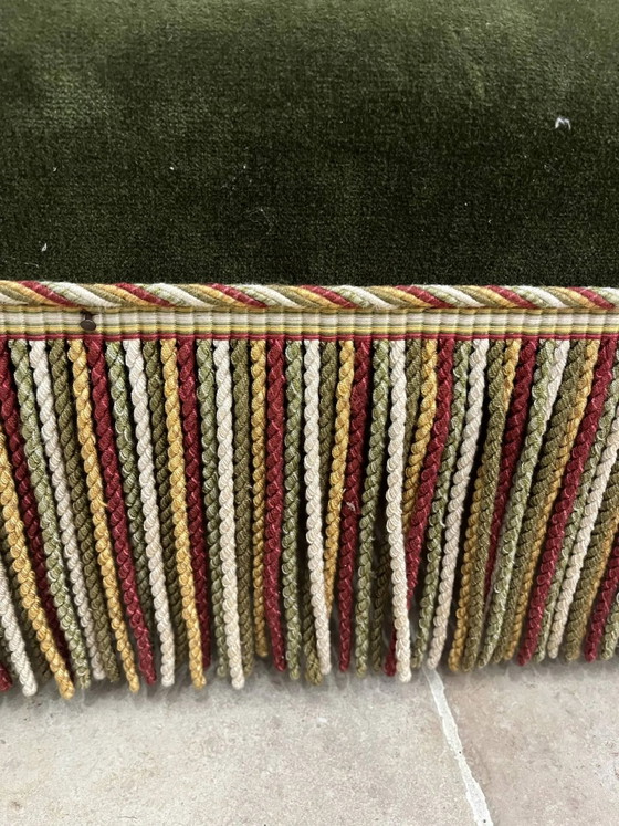 Chaise longue vintage in velluto verde scuro con frange multicolori. – Wood, Velvet, Art Nouveau (photo 15 of 18)