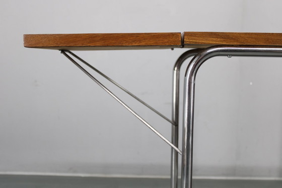 Image 1 of Escritorio infantil Bauhaus de los años 30 con hojas abatibles en nogal y cromo