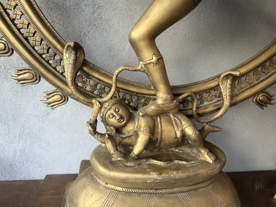 Shiva Nataraj Skulptur Bronze 120 Cm 20. Jahrhundert Südindien – Bildhauerei (photo 5 of 5)