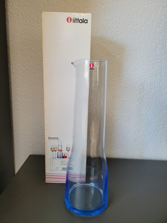 Image 1 of iittala essence karaf 1 liter licht blauw decanter light soft blue italla iitala