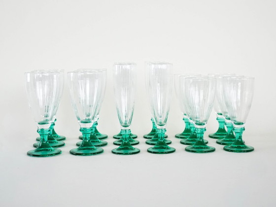 Image 1 of Set di bicchieri da vino e champagne, anni '70, made in Italy