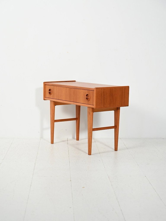 Image 1 of Scandinavisch nachtkastje, jaren 1950