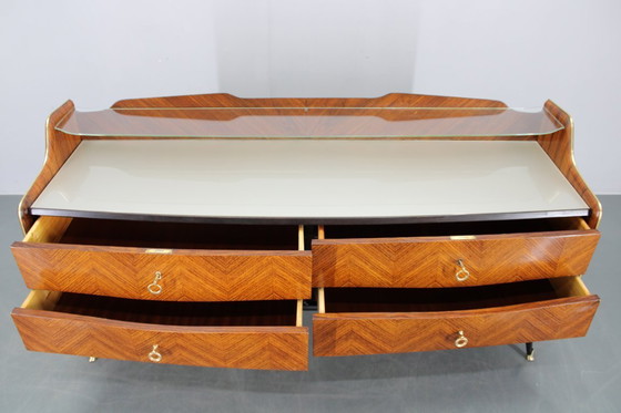 Image 1 of Buffet italien organique des années 1950 avec plateau en verre et 4 tiroirs