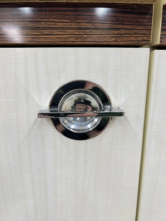 Image 1 of Credenza da cucina Niestrath - anni '60 in legno rivestito in Resopal con maniglie cromate