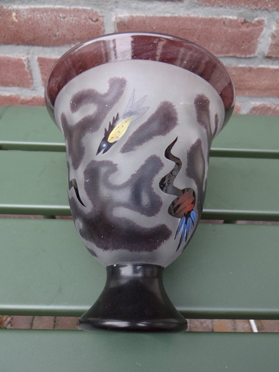 Signed Ulrica Hydman-Vallien for Kosta Boda ‘Black Magic’ glass bowl Sweden – Vases (photo 10 of 14)
