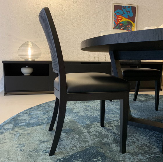 Image 1 of Maxalto Xilos eettafel - Ø160 met eetkamerstoel (set van 4)