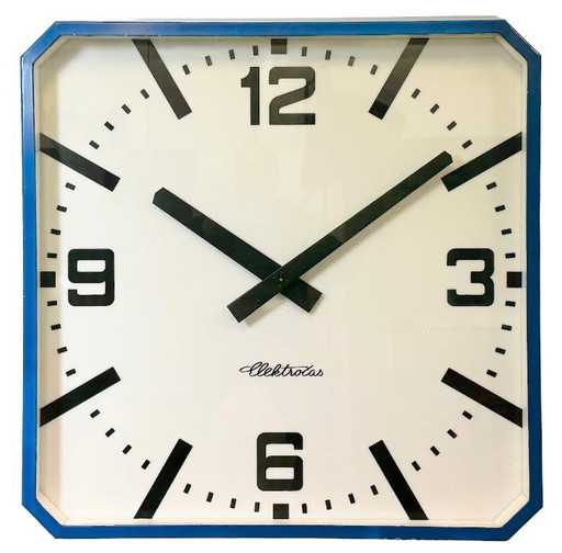 Grande horloge murale carrée bleue de style industriel, de la marque Elektročas, années 1990
