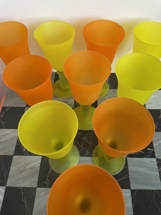Image 1 of Vintage set handgeblazen, matglazen wijnglazen - Scandinavië - design - jaren 80/90