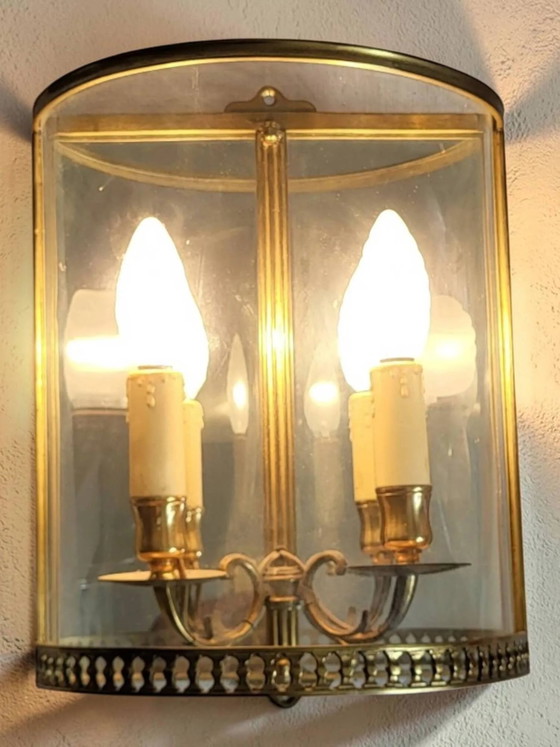 Aplique de latón estilo Luis XVI – Glass, Brass (photo 8 of 8)