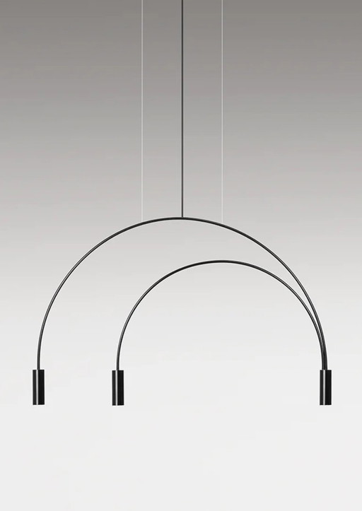 VOLTA HANGLAMP ZWART / ESTILUZ