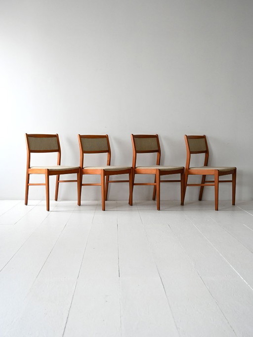 4er Set skandinavische Teakholzstühle 1960er Jahre mit Originalpolsterung