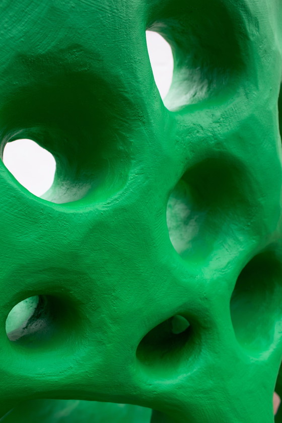 Zion Green Carved Chair – Tom Heywood, Beistellstühle, Wood (photo 5 of 7)
