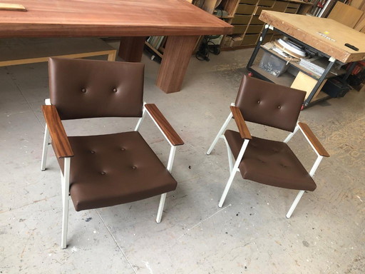 Set of beautiful fully refurbished A3 Lounge Chairs, Gebr. v/d Stroom, 1960's