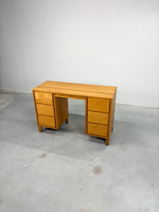 Image 1 of Vintage bureau Leslie Diamond voor Conant Ball