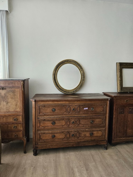 Image 1 of Cómoda antigua del siglo XVIII