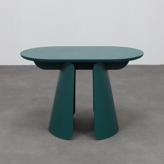 Image 1 of Table d'appoint Totem Pill de Puik Design vert foncé