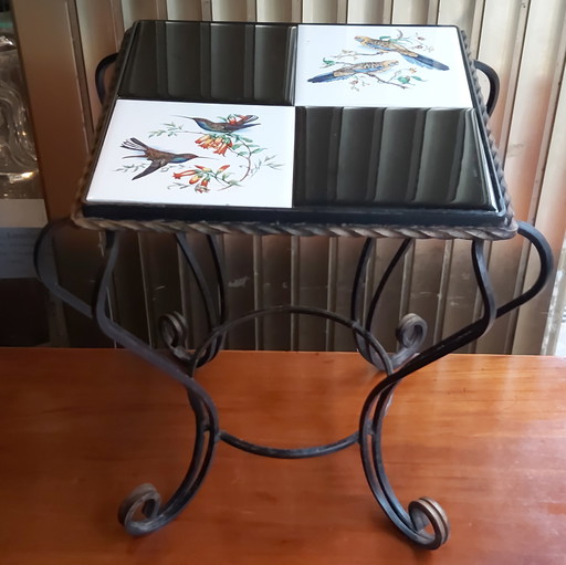 Magnifique support à plantes vintage, en fer forgé et céramique à motif d'oiseau