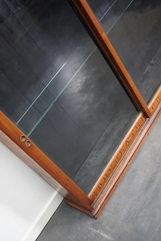 Image 1 of Escaparate de caoba de Chocolates Fry, finales del siglo XIX