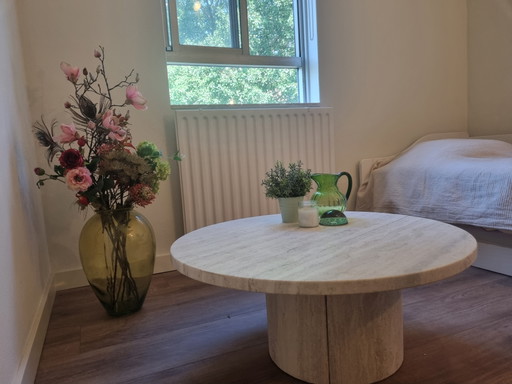 Magnifique table basse en travertin