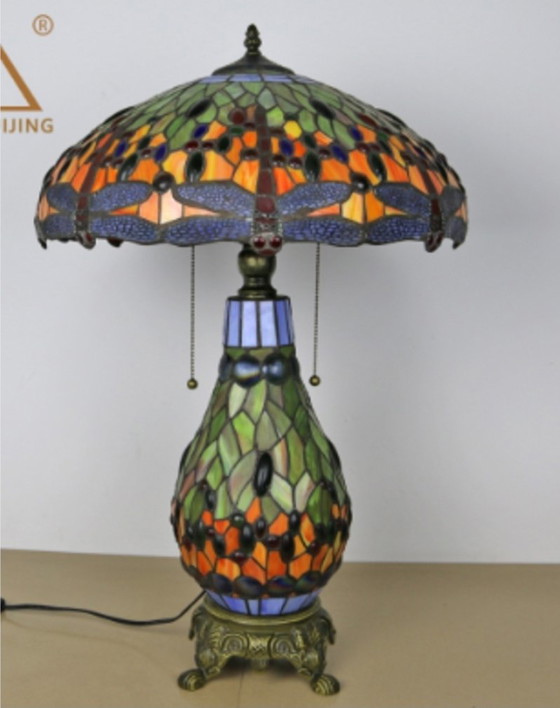 Image 1 of Large Tiffany-style table lamp 69 cm