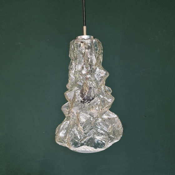 Image 1 of Vintage Peill & Putzler "Alaska" Pendant Lamp - Sculptural Glass - 1970s - 35 cm high.