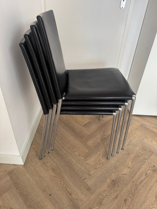 B&B Italia tuigleren design stoelen zwart chroom