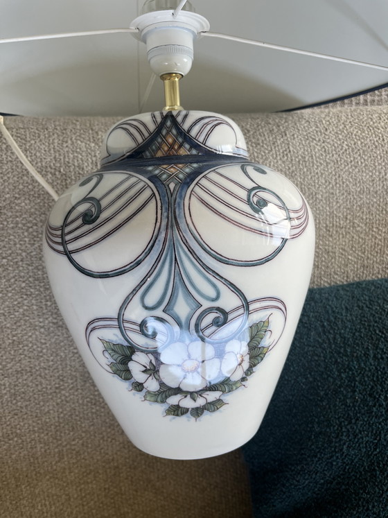 Image 1 of Originele Schemerlamp Met Makkum Aardewerkvoet