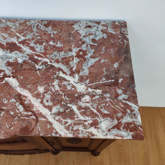 Image 1 of Klassieke, landelijke vintage commode dressoir met marmer blad