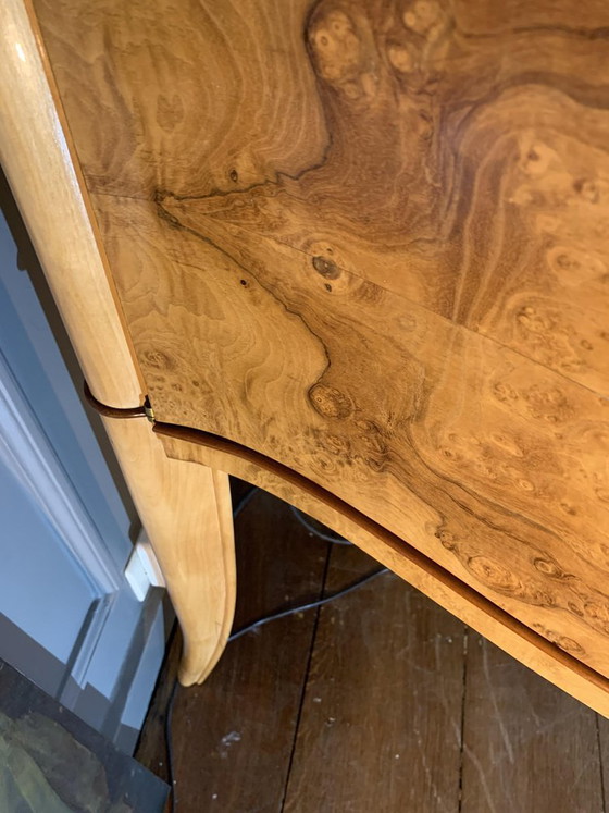 Art Deco Curved Cabinet in Maple Burl and Mahogany Fillet, 1930s – Sideboard cabinet, Wood (photo 3 of 9)