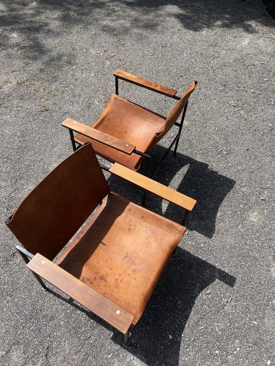 Image 1 of Eddie Harlis loungestoel Thonet ST 805
