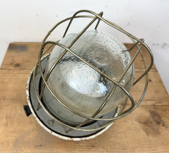 Image 1 of Lampada a sospensione industriale in ghisa a gabbia, anni '60