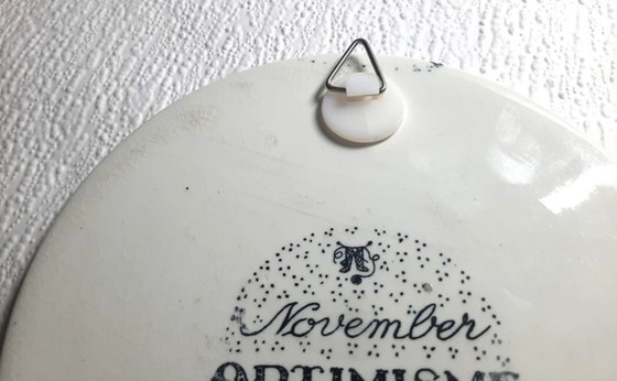 Image 1 of  Bjørn Wiinblad Nymølle wandplaat november "Optimisme"