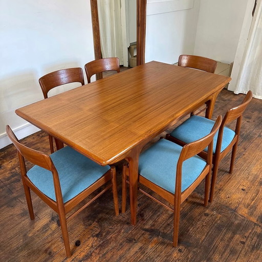 Tricoire & Vecchione teak dining table, 1960