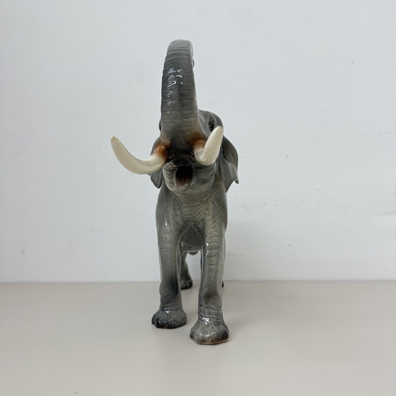Image 1 of Statua di elefante in ceramica grigia vintage
