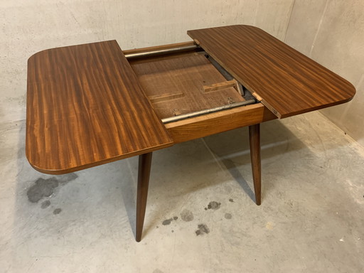 Louis van Teeffelen extendable dining table for Webe