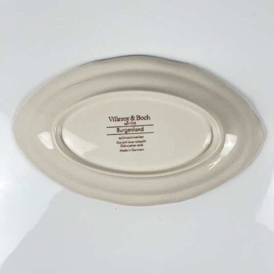 Image 1 of Small oval "Burgenland" dish, Villeroy & Boch, red