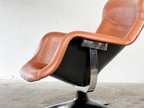 Poltrona Karuselli anni '70, design Yrjö Kukkapuro in pelle cognac – haimi, Poltrone, Fiberglass, Leather (photo 10 of 17)