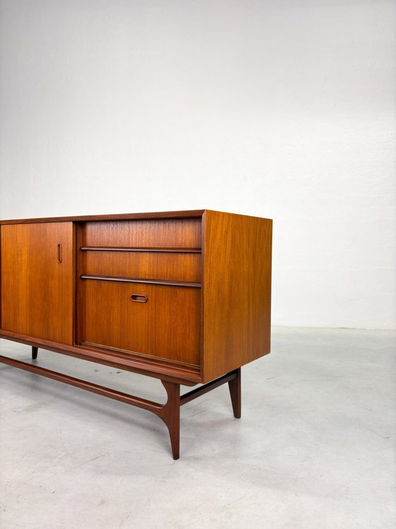 Aparador Mid-century de teca – Aparadores, Wood (photo 4 of 20)