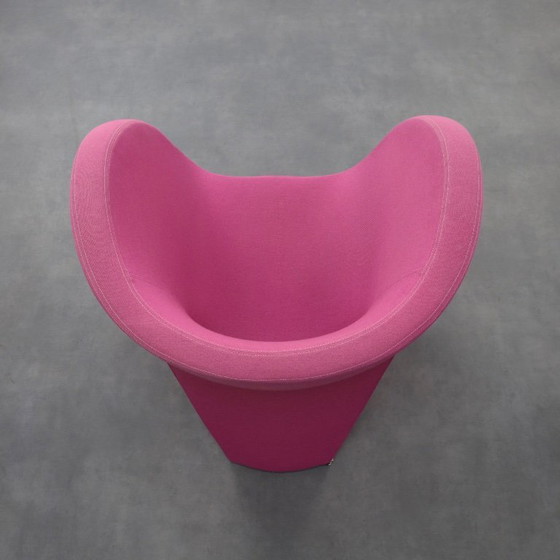 Image 1 of Twee Victoria & Albert fauteuils van Ron Arad voor Moroso, Italië, jaren 2000.