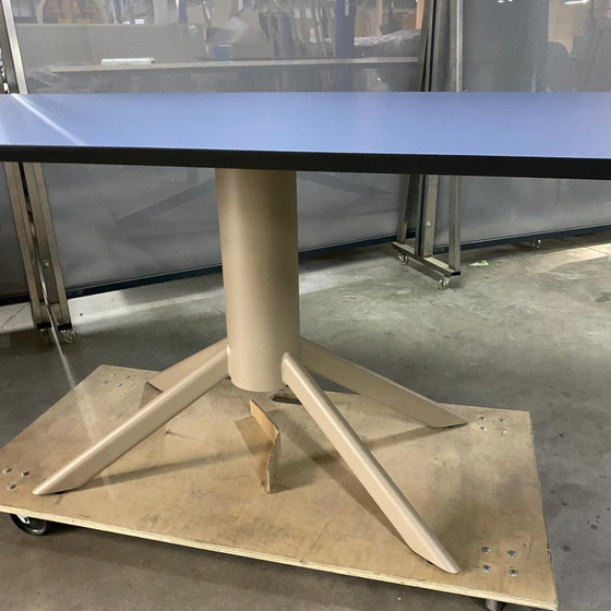Maro – Bert Plantagie, Tables de salle à manger (photo 4 of 4)