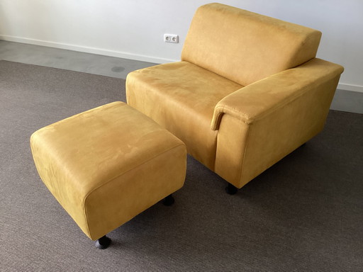 Stylish Loveseat With Matching Footstool
