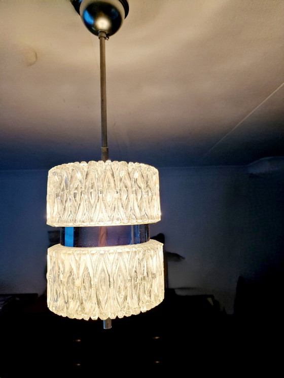 Image 1 of Suspension vintage Austrolux en verre chromé
