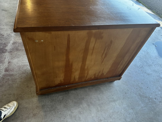 Vintage eikenhouten commode met 4 lades - honingkleurige patina – Fabrication Artisanale mi-XX e siècle (photo 7 of 15)