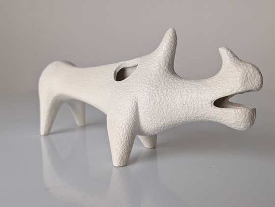 Roberto Rigon Mid-Century White Ceramic Rhinoceros Sculpture, Italy 1970s (photo 3 of 7)