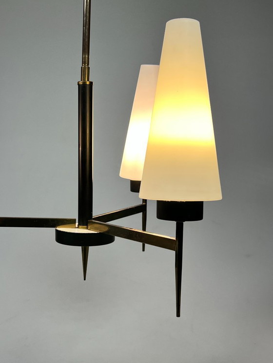 Image 1 of Lampadario/lampada a sospensione vintage, ottone con vetro lattimo, Belgio anni '70