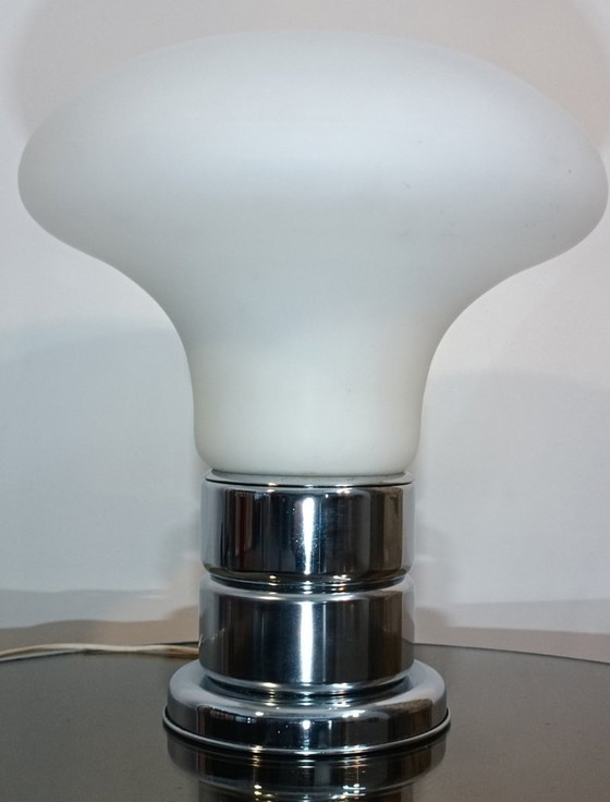 Lámpara con forma de hongo, estilo era espacial, Murano, Italia, década de 1970. – Lámparas de mesa (photo 3 of 10)
