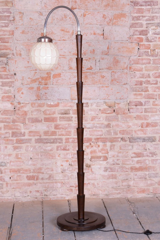 Lámpara de pie cubista restaurada, madera de haya, cromo, cristal opalino, recableada, checa, década de 1920. (photo 7 of 11)