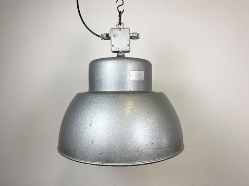 Industriële Poolse fabriekshanglamp van Mesko, jaren 70.