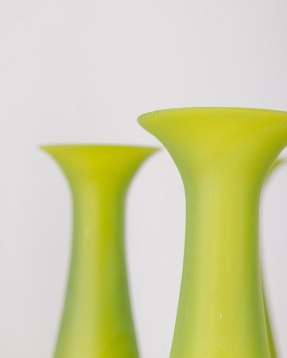 Image 1 of Vintage 50s Floor Lamp in Brass and Green Glass Italian Design