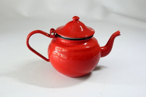 Très belle théière émaillée rouge des années 1950
